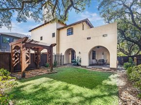 4320 Dickson, Houston TX 77007