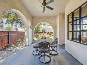 4320 Dickson, Houston TX 77007