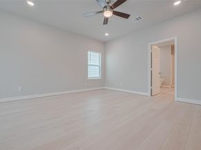 8917 Grovner Place, Houston TX 77055