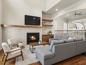 2715 Sherwin Street, Houston TX 77007