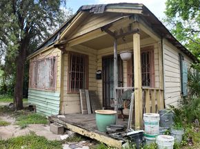 7935 Sherman Street, Houston TX 77012