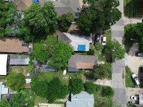7935 Sherman Street, Houston TX 77012