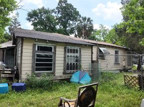7935 Sherman Street, Houston TX 77012