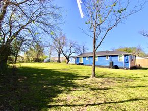 2022 Ladin Drive, Houston TX 77039