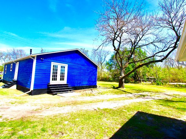 2022 Ladin Drive, Houston TX 77039