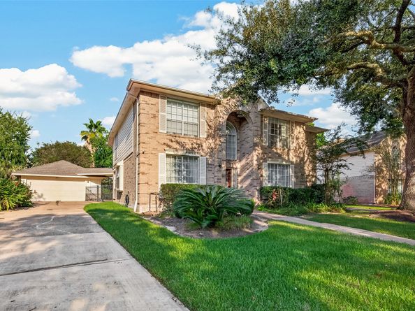 3810 Canary Grass Lane, Houston TX 77059