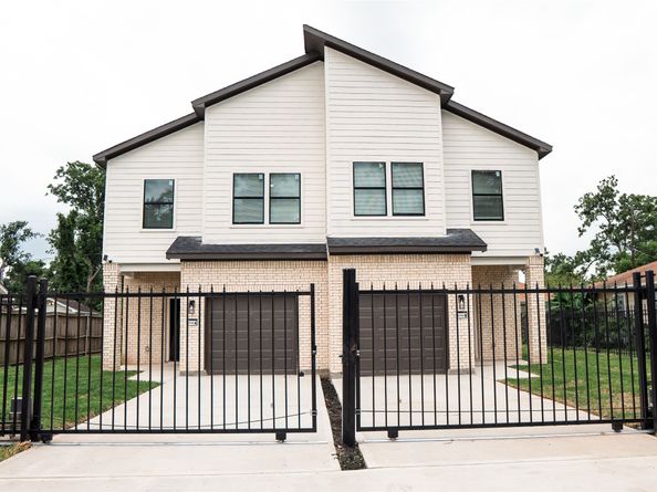 6713 Mariosa Street, Houston TX 77028