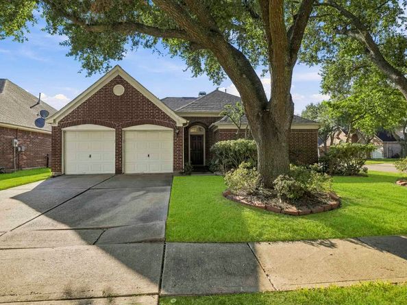 3802 Shady Breeze Drive, Houston TX 77082