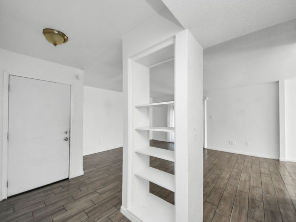 5625 Antoine Drive 312, Houston TX 77091