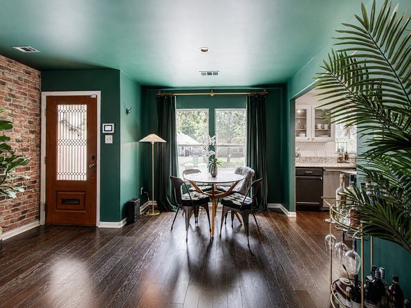 8647 Suburban Oaks Road, Houston TX 77093