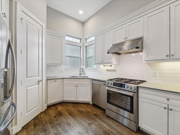 5743 Kiam Street F, Houston TX 77007