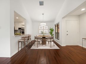 2829 Timmons Lane 130, Houston TX 77027