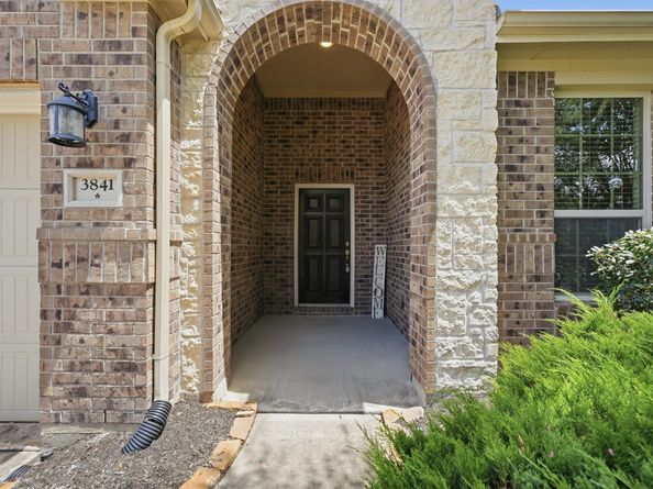 3841 Enchanted Timbers Lane, Spring TX 77386