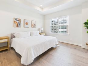 3095 Hicks Street, Houston TX 77007