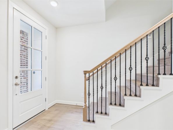 3095 Hicks Street, Houston TX 77007