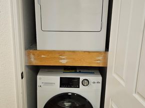 2425 Holly Hall Street 91, Houston TX 77054