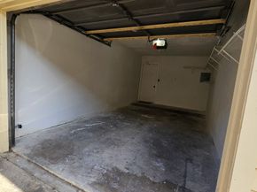 2425 Holly Hall Street 91, Houston TX 77054