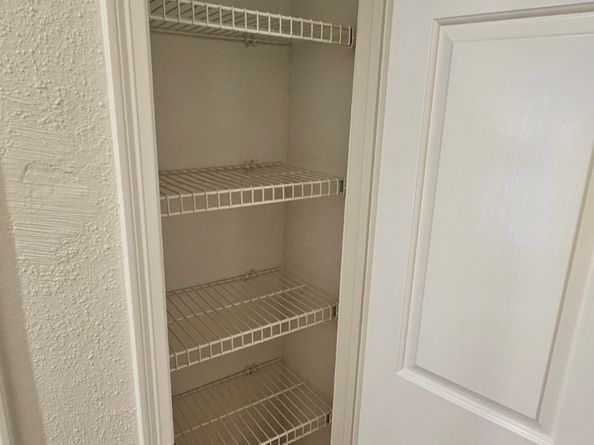 2425 Holly Hall Street 91, Houston TX 77054