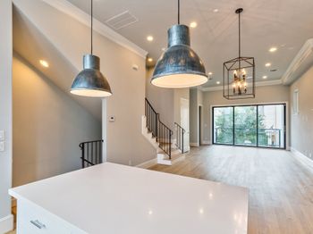 6134 Cottage Grove Lake Drive