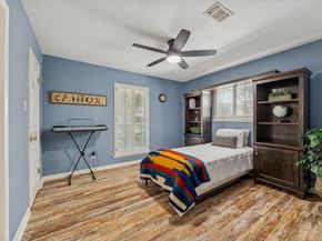 10902 Mullins Drive, Houston TX 77096