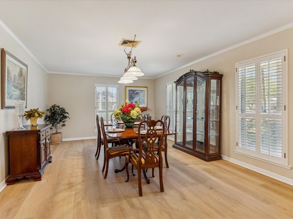 10902 Mullins Drive, Houston TX 77096