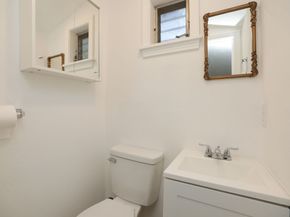 207 Cosmos Street, Houston TX 77009