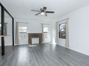 207 Cosmos Street, Houston TX 77009