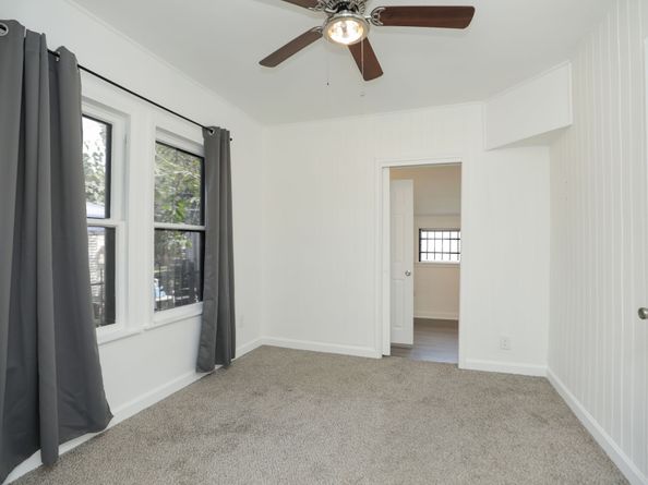 207 Cosmos Street, Houston TX 77009