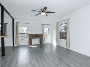 207 Cosmos Street, Houston TX 77009