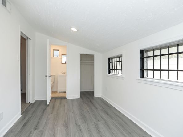 207 Cosmos Street, Houston TX 77009