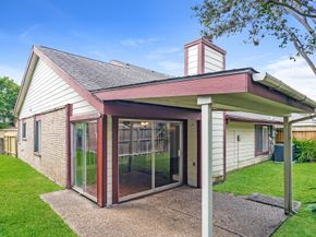 10654 Chapel Hill Drive, Houston TX 77099