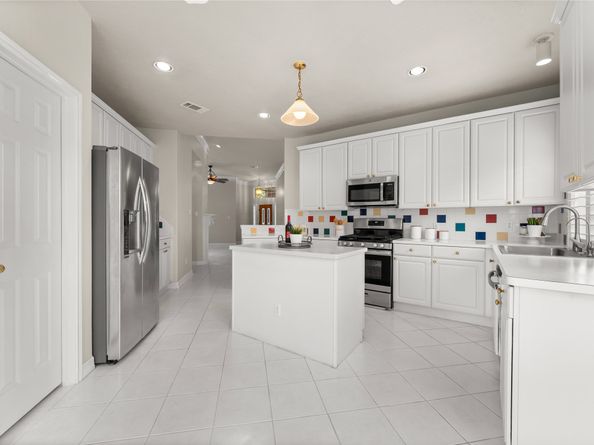 214 Indian Summer Court, Sugar Land TX 77479