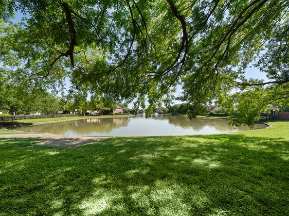 214 Indian Summer Court, Sugar Land TX 77479