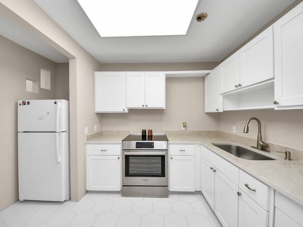 3540 Yupon Street, Houston TX 77006