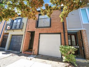 3540 Yupon Street, Houston TX 77006