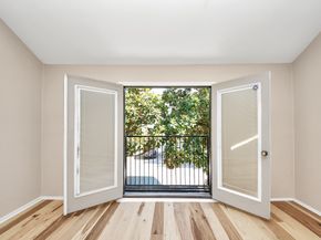 3540 Yupon Street, Houston TX 77006