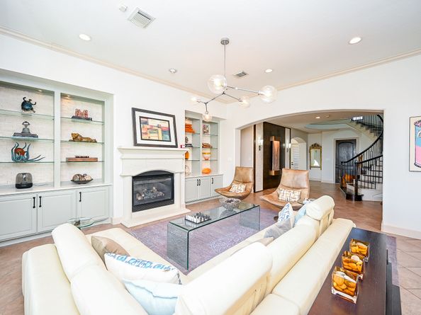 3815 Antibes Lane, Houston TX 77082