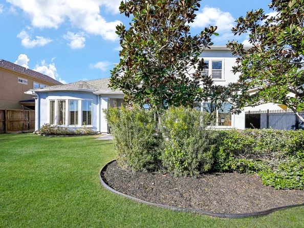 3815 Antibes Lane, Houston TX 77082