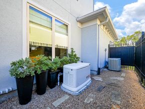 3815 Antibes Lane, Houston TX 77082