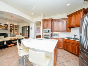 3815 Antibes Lane, Houston TX 77082