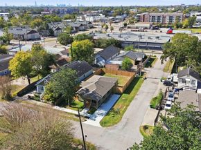 1415 Tabor Street, Houston TX 77009