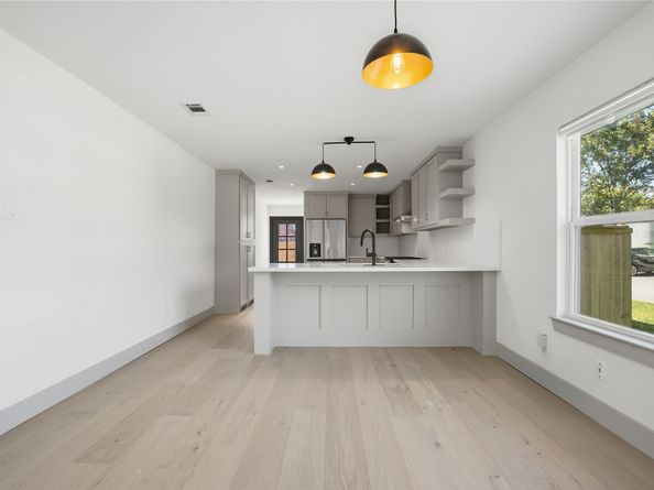 1415 Tabor Street, Houston TX 77009