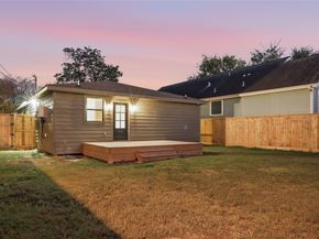 1415 Tabor Street, Houston TX 77009