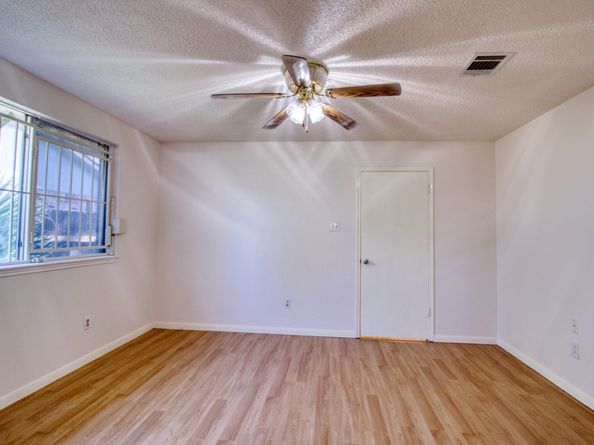 12119 Crystalwood Drive, Houston TX 77013