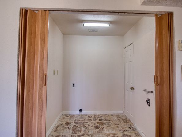 12119 Crystalwood Drive, Houston TX 77013