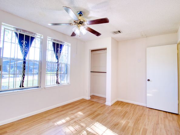 12119 Crystalwood Drive, Houston TX 77013