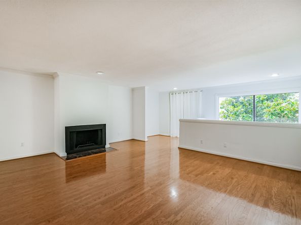 2322 Steel Street, Houston TX 77098