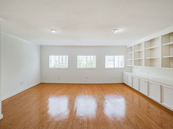 2322 Steel Street, Houston TX 77098