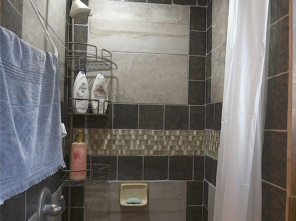 5811 Eastwood Street, Houston TX 77021