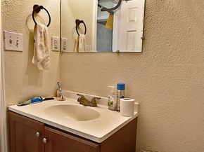 5811 Eastwood Street, Houston TX 77021